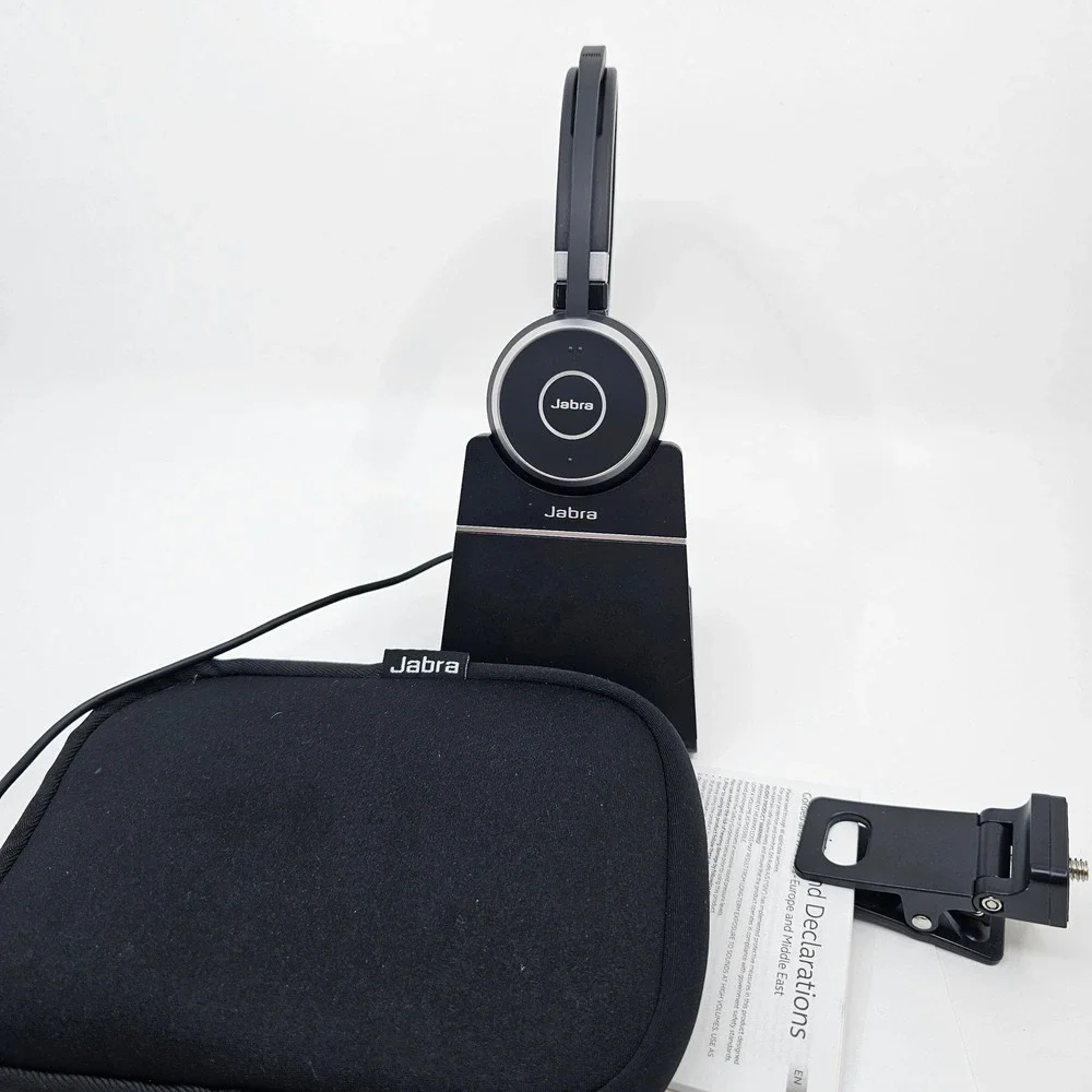 Jabra Evolve 65 Wireless Bluetooth Headset HSC018W with Charging Stand & Case